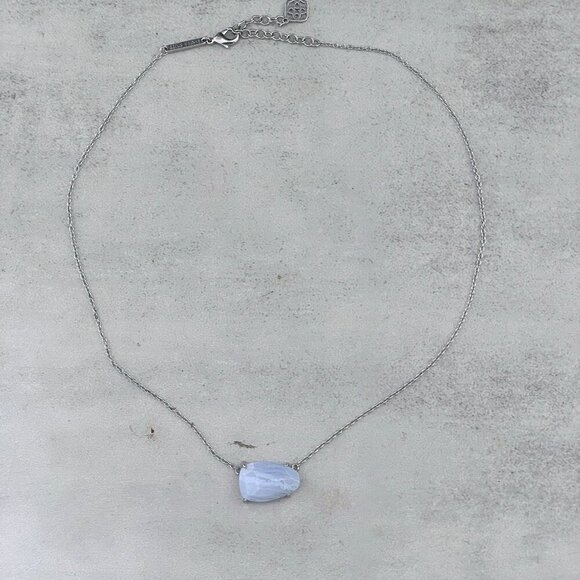 Kendra Scott Isla Blue Lace Agate Asymmetric Silver Pendant Necklace 18"-20" - Picture 2 of 5